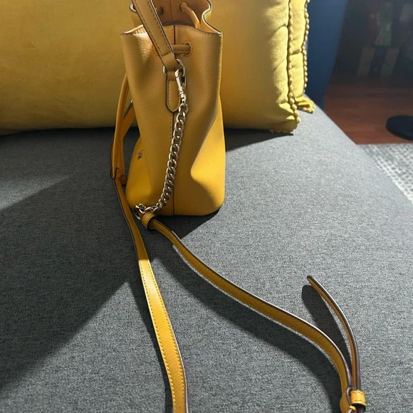 Mustard color DKNY mini hand bag. Gently used (2x)send me an offer please!! - Picture 6 of 8